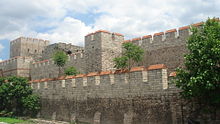 220px-Walls_of_Constantinople